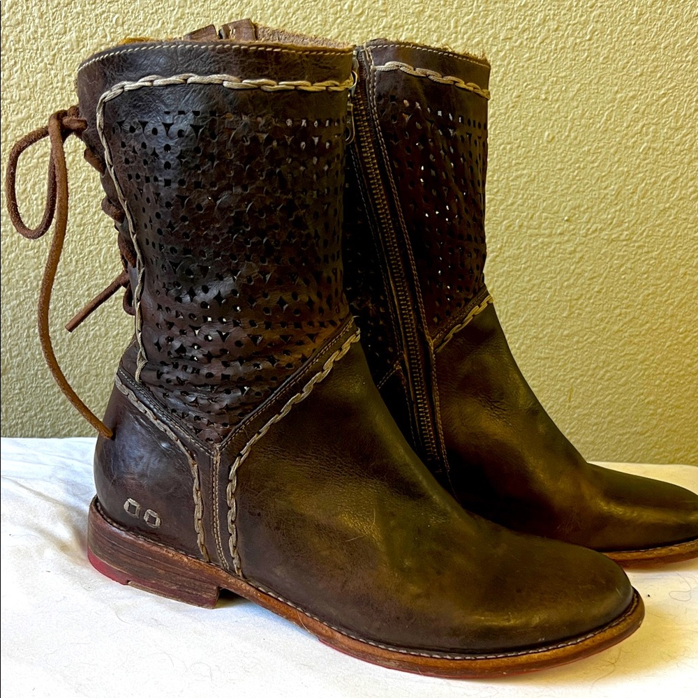 BED STU brown leather cut out details short boot. Size 9.